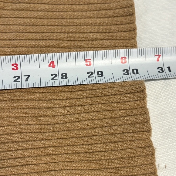 Wilfred souvenir Camel V-Neck Sweater - Picture 6 of 7